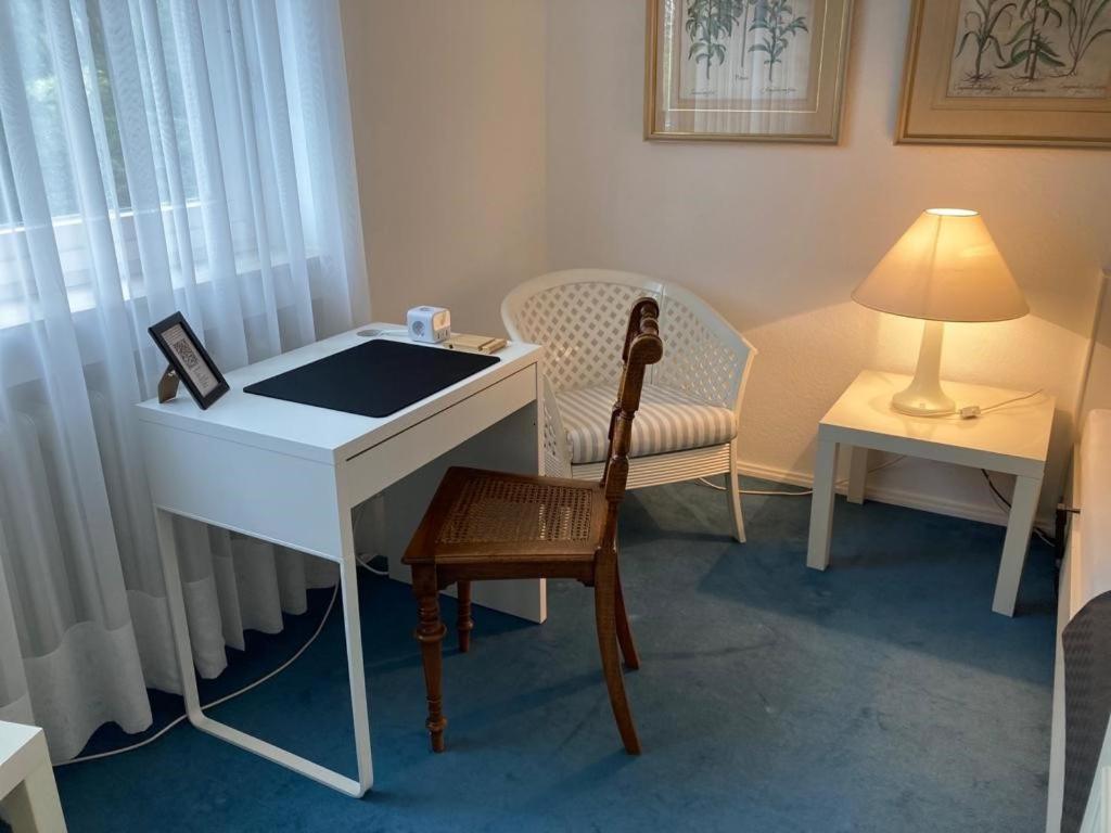 Schoenes Zimmer In Guter Lage In Aalen/Unterkochen 外观 照片